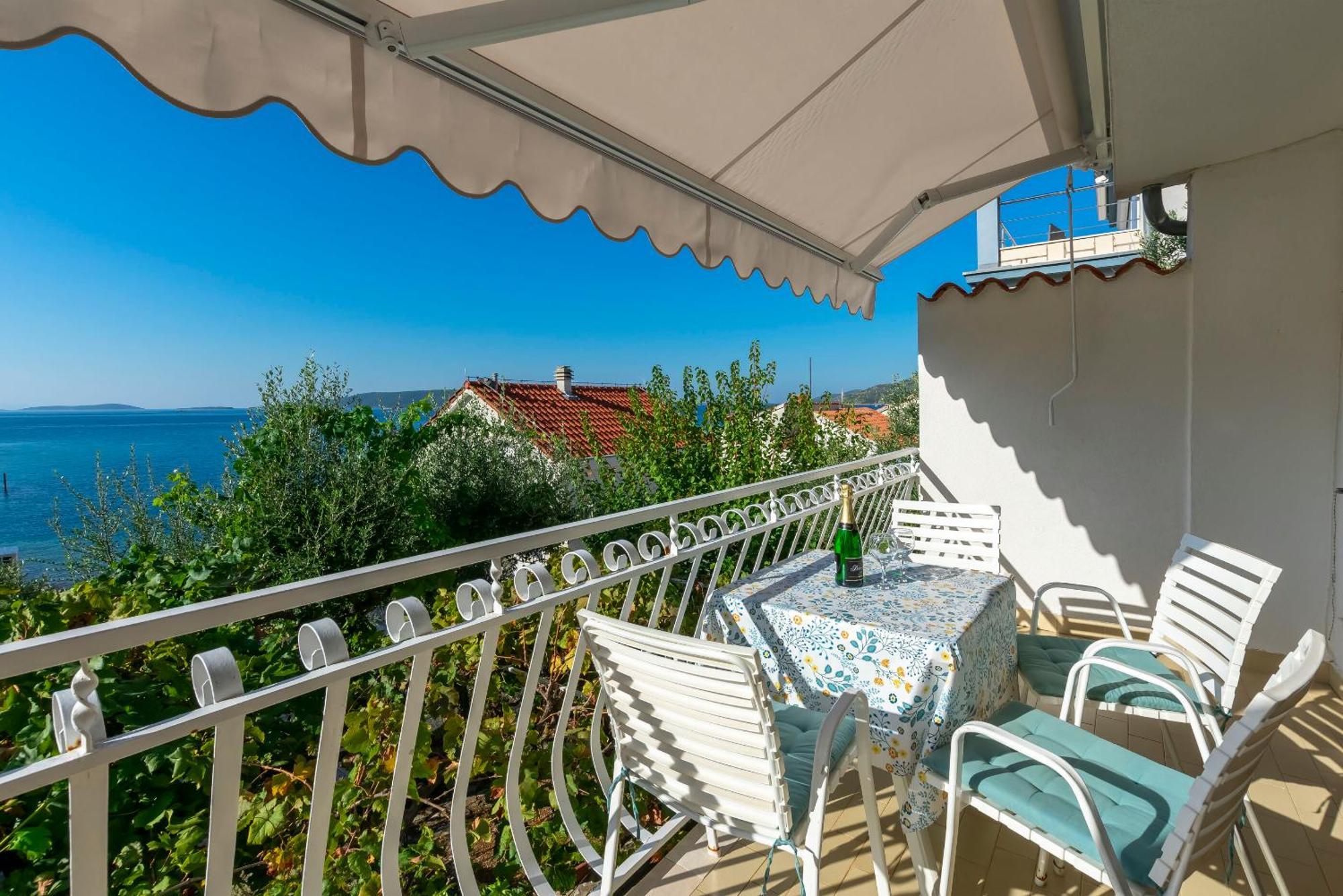 Apartments Marija Donji Okrug Exterior foto